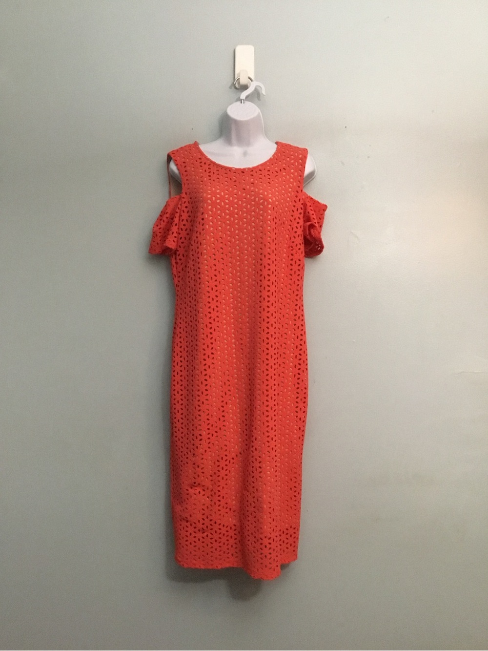 Ronni Nicole Coral Cold-Shoulder Eyelet Midi Dress size 12